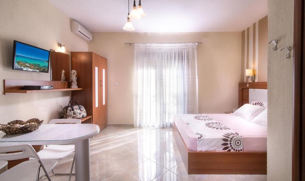 Στούντιο (2 Ενήλικες)